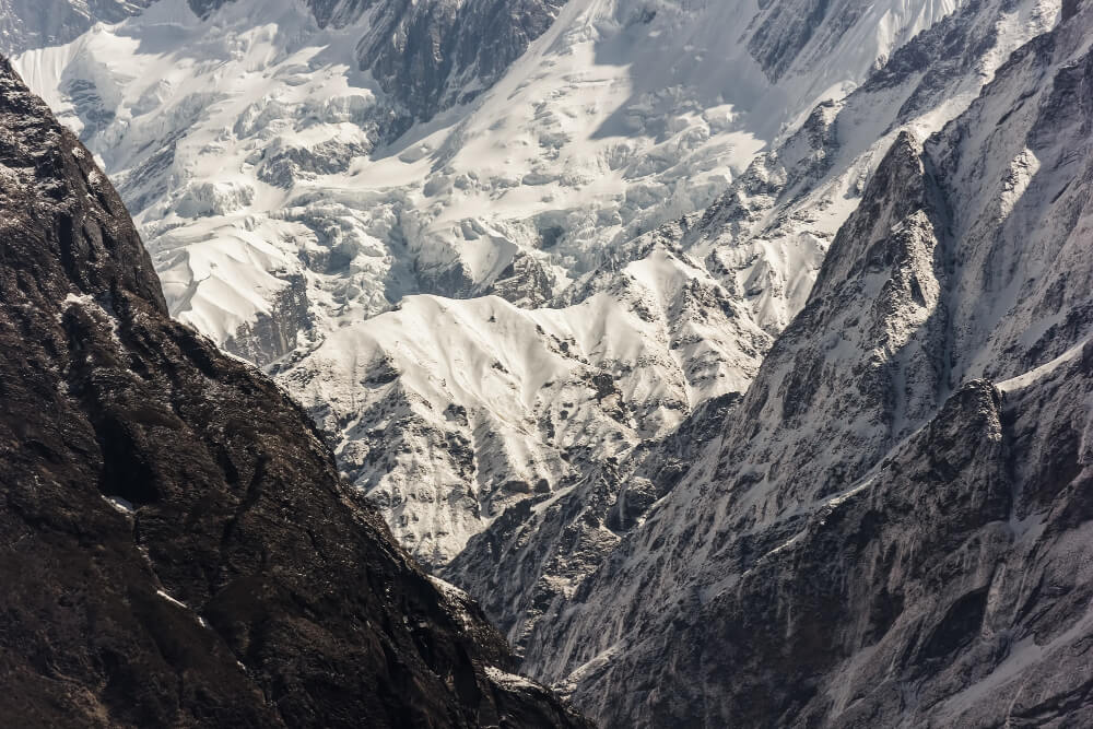 mountain view of nepal himalaya